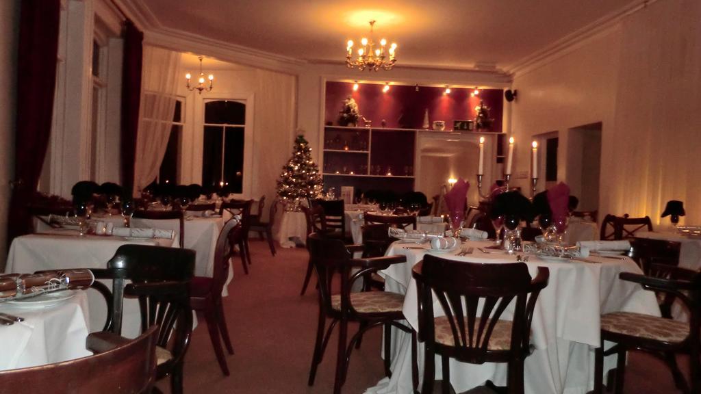 The Royal Hotel Llangollen Zewnętrze zdjęcie