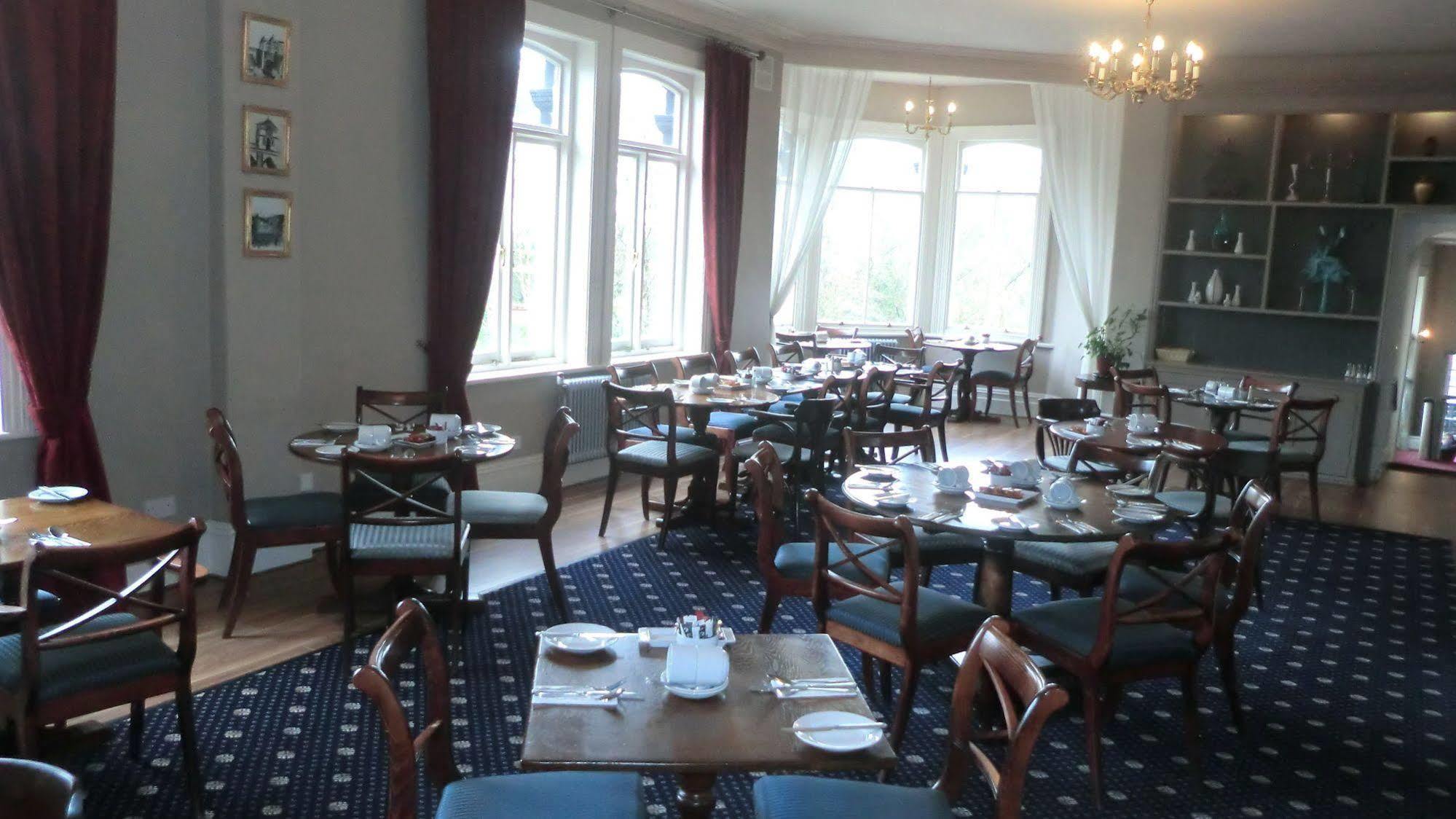 The Royal Hotel Llangollen Zewnętrze zdjęcie