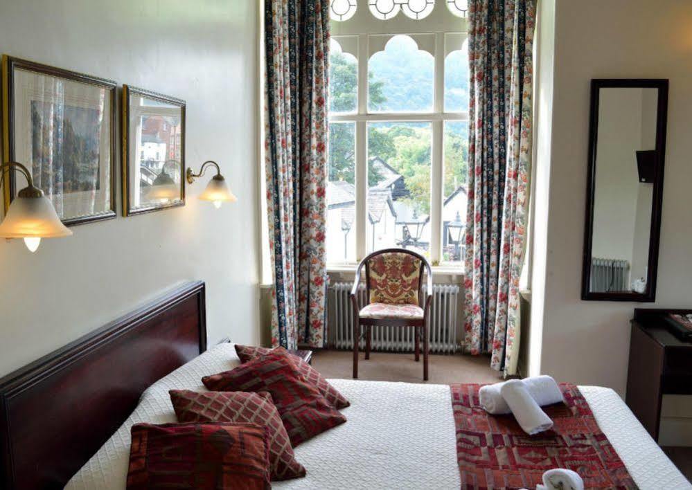 The Royal Hotel Llangollen Zewnętrze zdjęcie