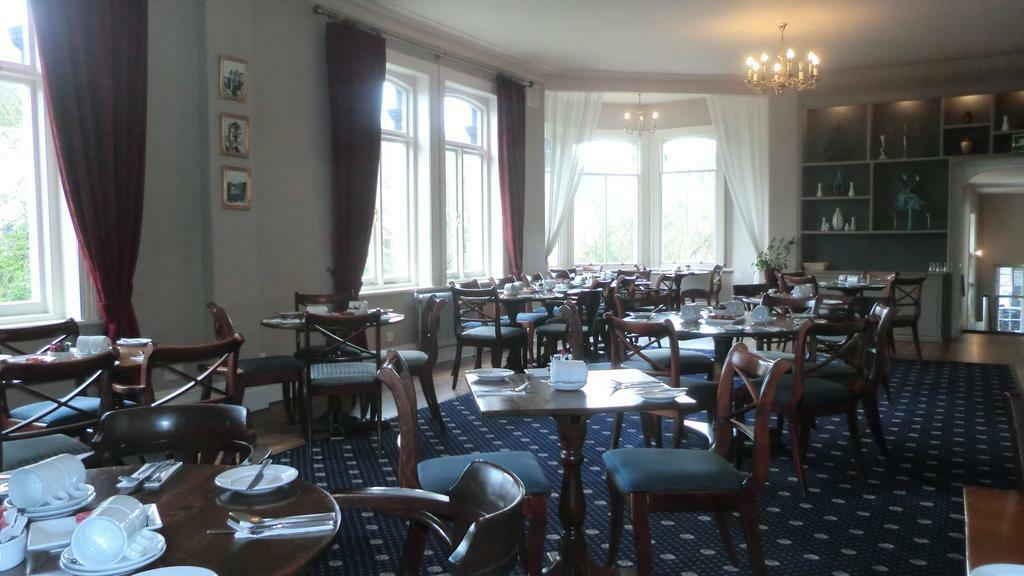 The Royal Hotel Llangollen Zewnętrze zdjęcie